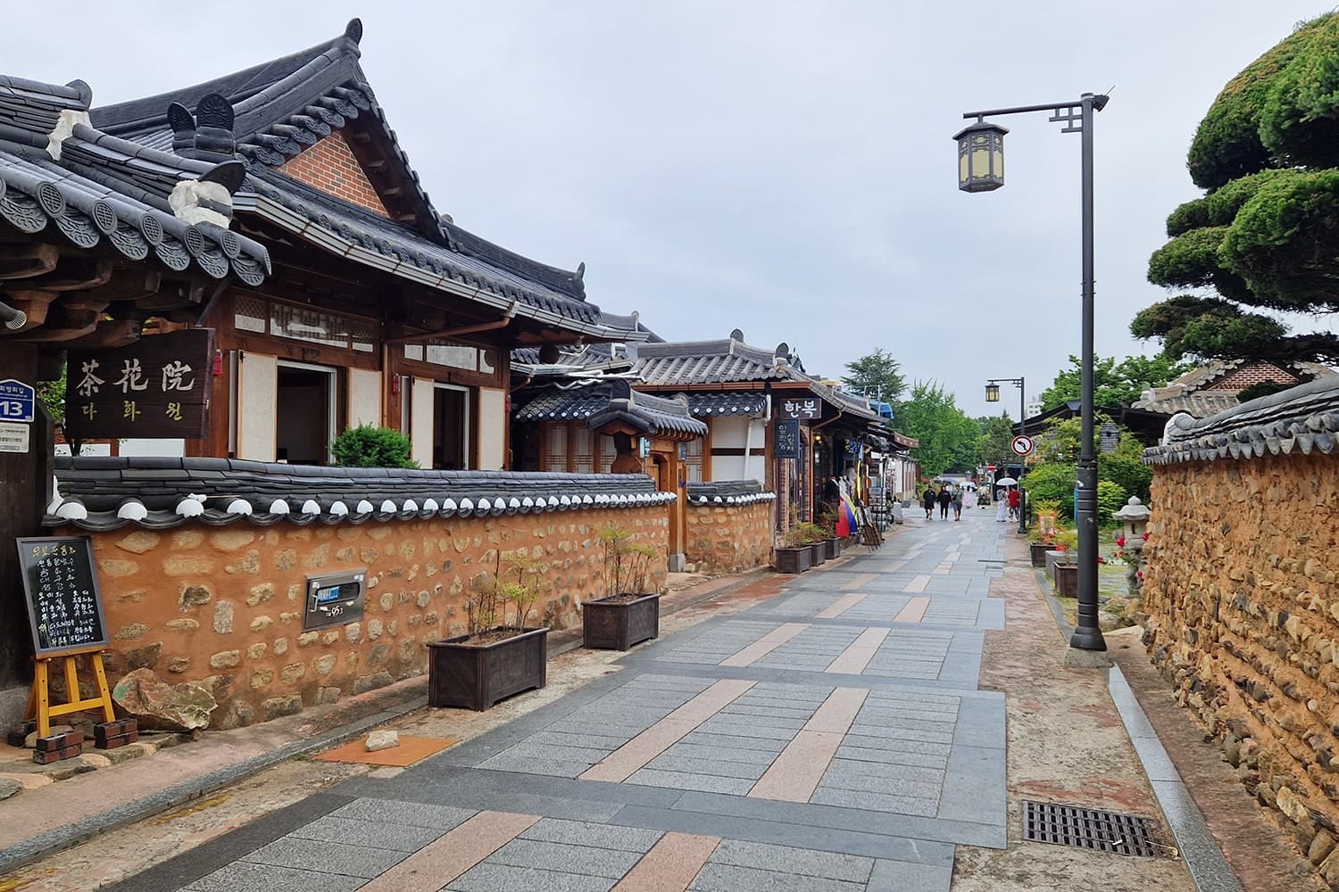 rainy street inside Jeonju Hanok village