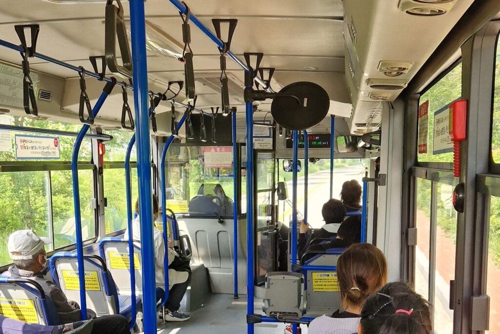 people sitting on bus to get to seoraksan national park